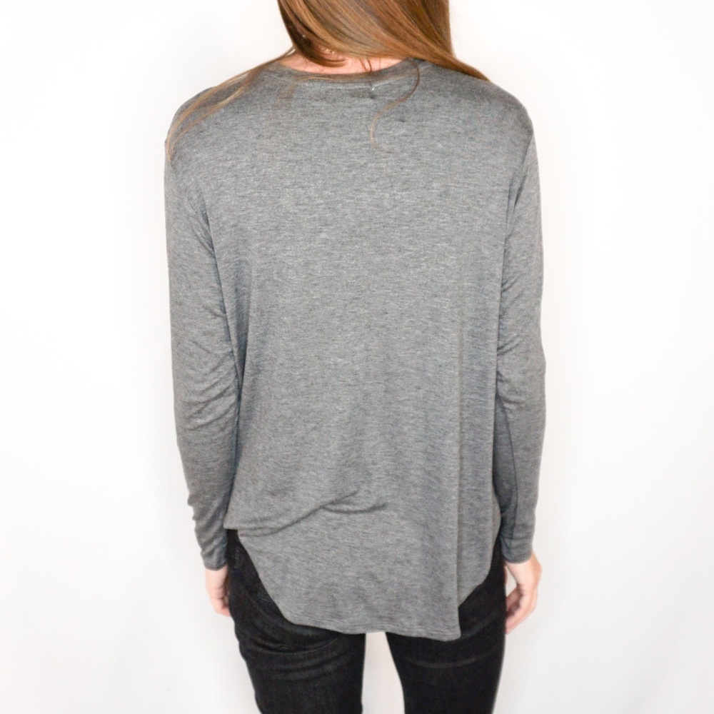 SOULCYCLE Avenue Long Sleeve Grey T-Shirt Skull - Picture 4 of 7